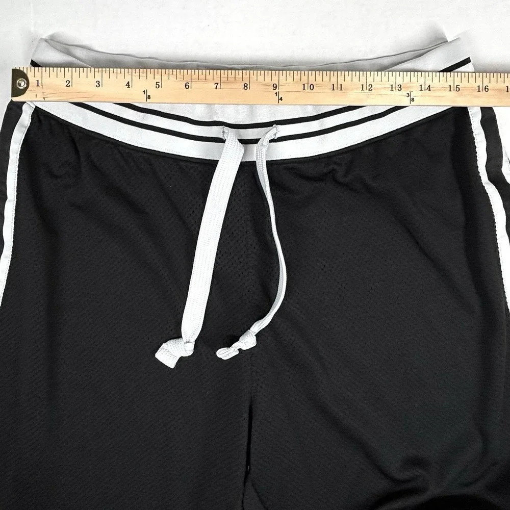 Champion Shorts Men's XL Black Sports Athletic Basketball Retro 90s Shine EUC‎